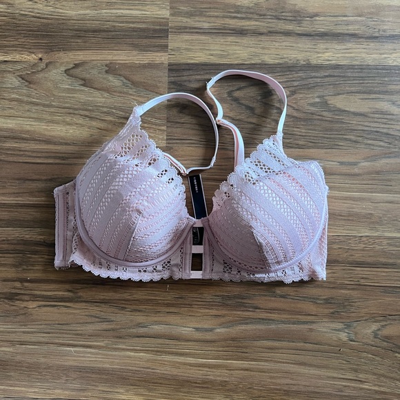 Victoria's Secret Pink Lace Underwire Bra - Picture 1 of 3